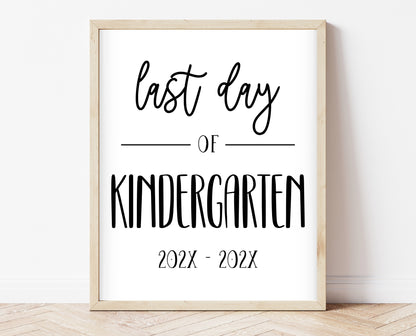 Editable First Day of Kindergarten Sign, Printable Simple Kindergarten Sign, Minimalist Modern Starting Kindergarten Sign, Instant Download